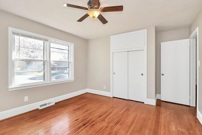 Building Photo - Charming 3BD/1BA Ranch Home