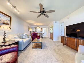 Building Photo - 462 Bouchelle Dr