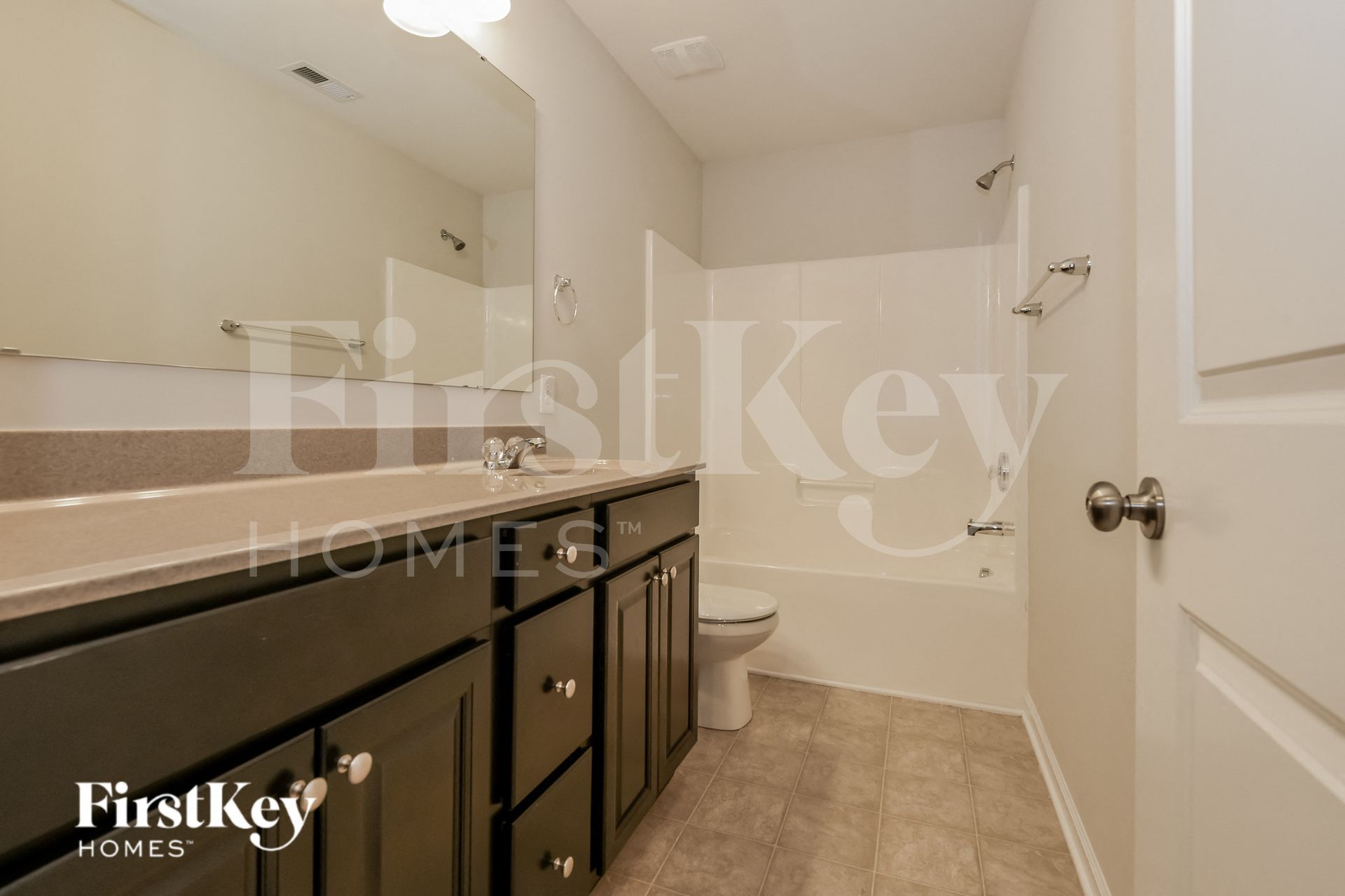 Building Photo - 6714 Barefoot Forest Dr