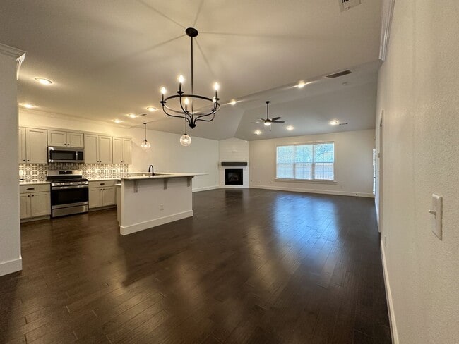 Building Photo - 2196 N Woodlark Ln