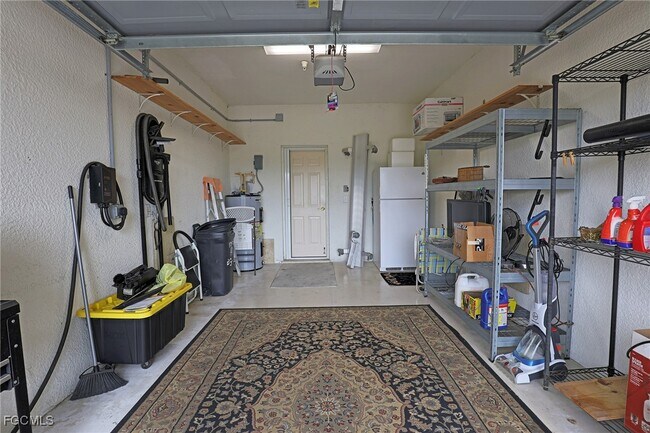 Building Photo - 13225 Silver Thorn Loop