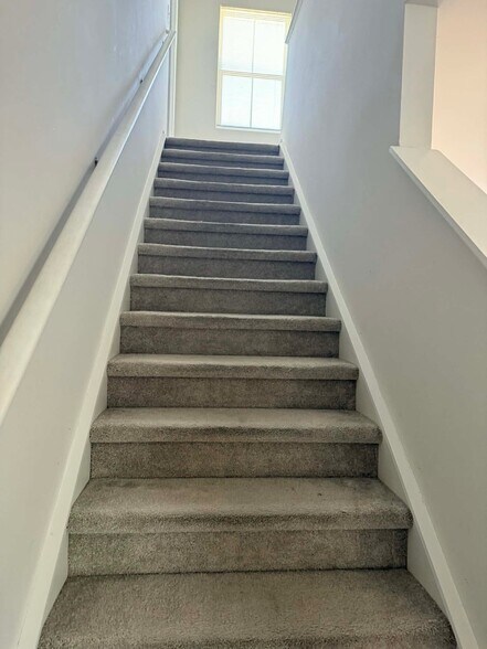 Building Photo - 417 Harmony Hill Trl