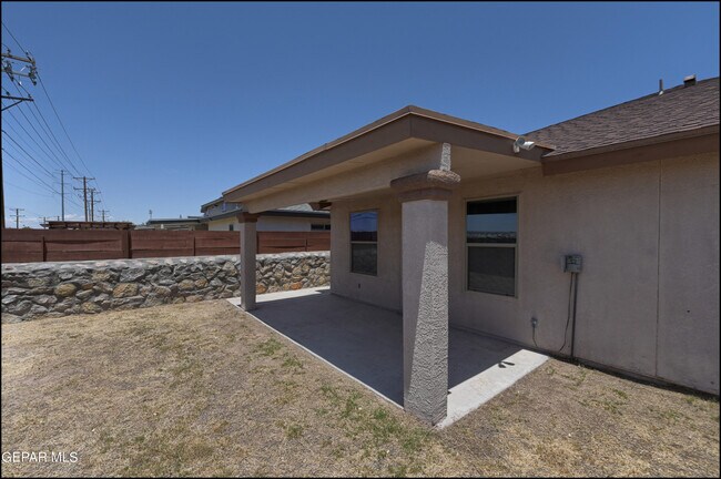 Building Photo - 6617 Berringer St