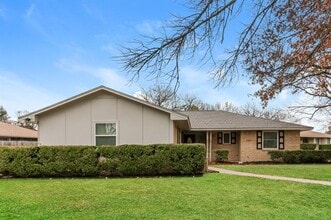 Building Photo - 328 Bennett Cir