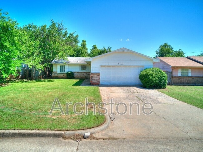 Building Photo - 8814 NE 13th St