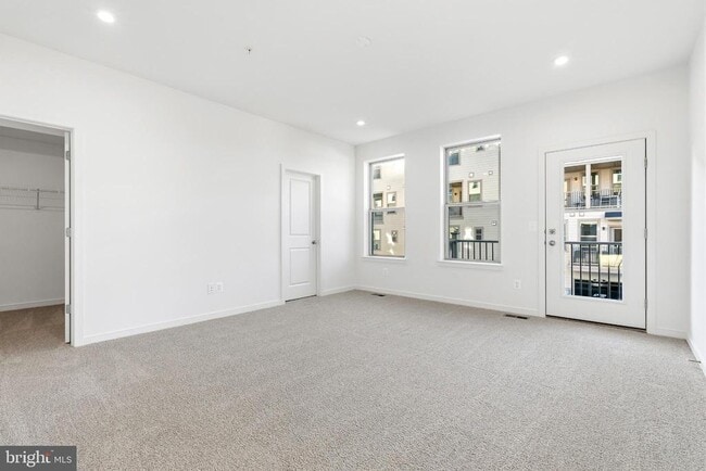 Building Photo - 19705 Misty Moss Sq