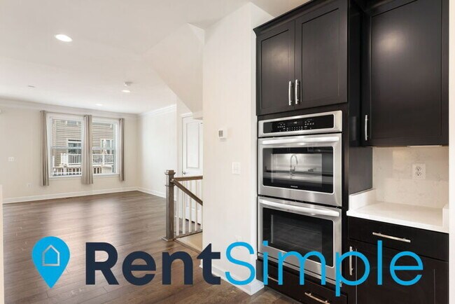 Building Photo - 10520 Ratcliffe Trl