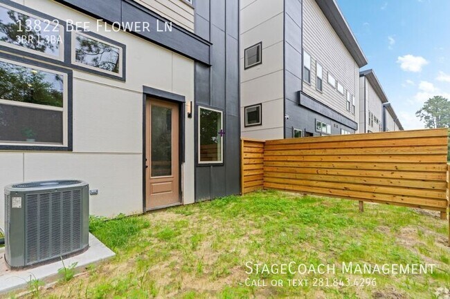 Building Photo - 13822 Bee Flower Ln