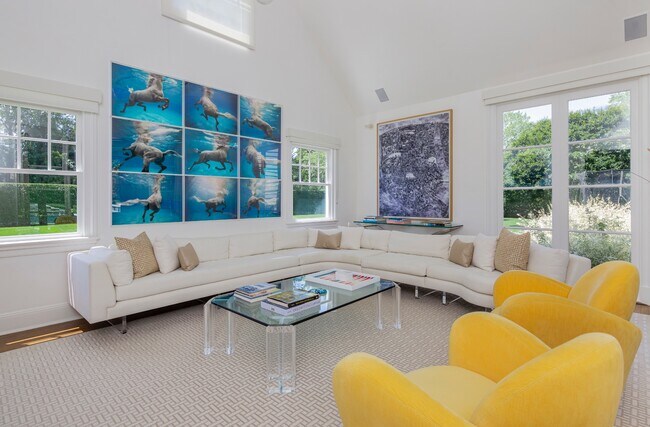 Building Photo - 59 First Neck Lane