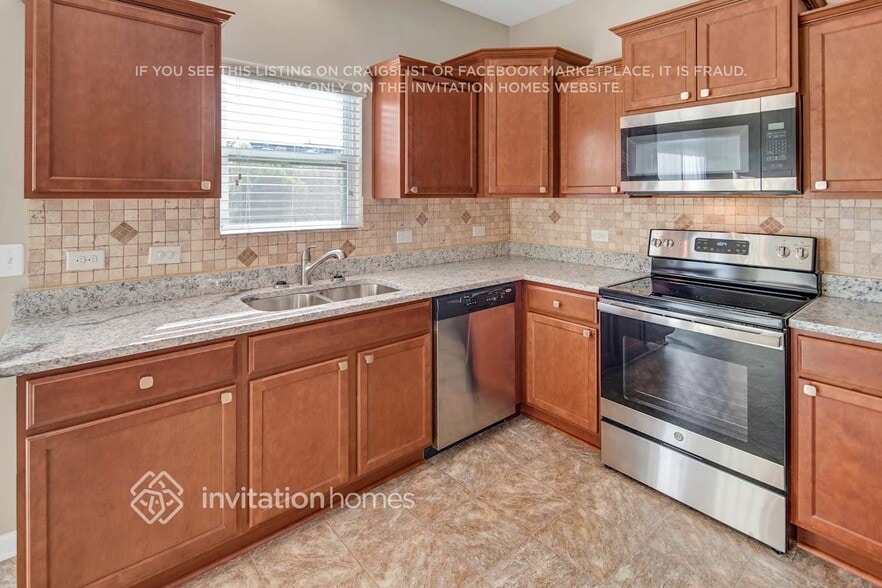 Building Photo - 13737 Porter Creek Rd