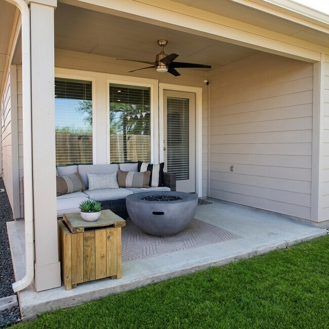 Building Photo - 12918 Wempe Wy