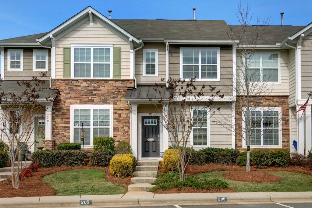 Building Photo - 205 Spring Gardens Drive