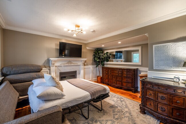 Building Photo - 10098 Wasatch Blvd