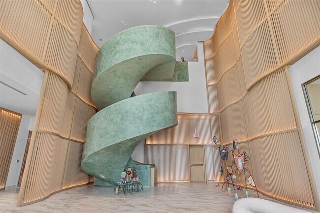 Building Photo - 900 N Ocean Blvd