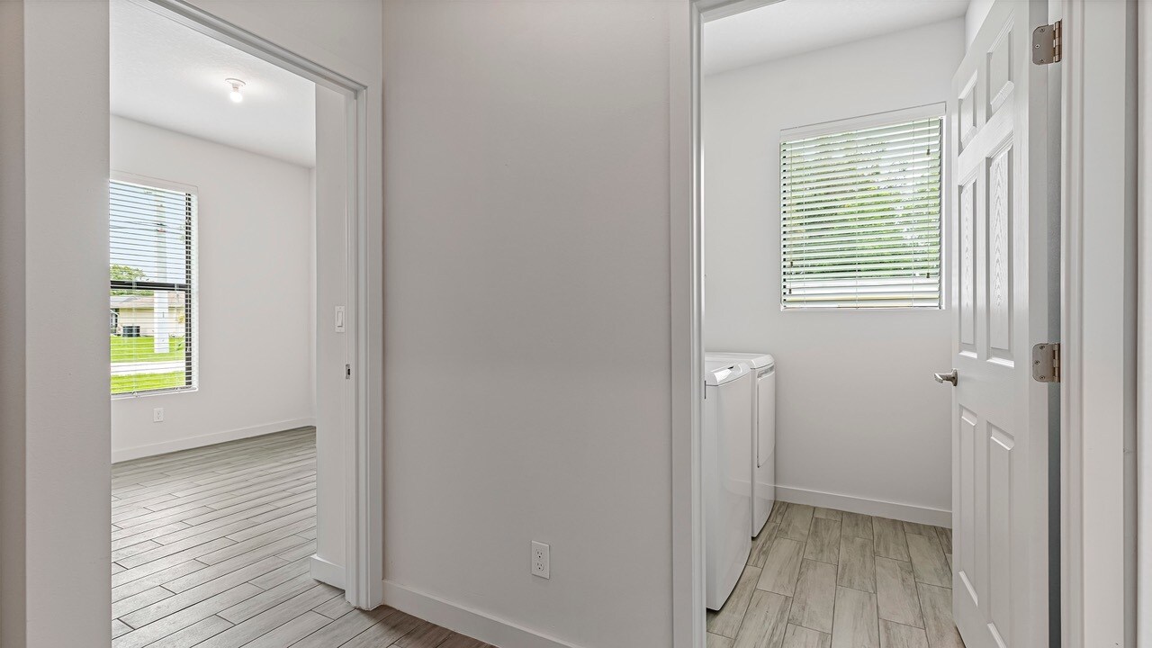 Building Photo - 7008 Eden Rd