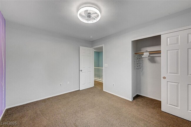 Building Photo - 5470 Logville St