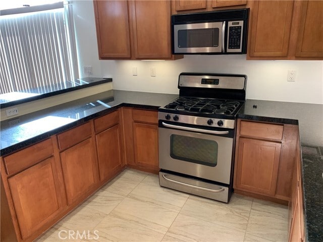 Building Photo - 60055 Overture Dr