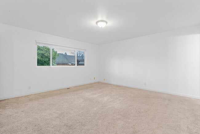 Building Photo - 17729 Spruce Way