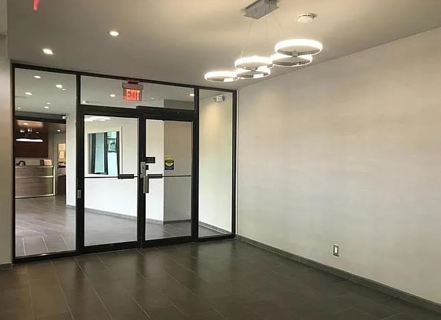 Building Photo - 5300 Columbia Pike