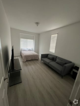 Building Photo - 27865 Via Sonata