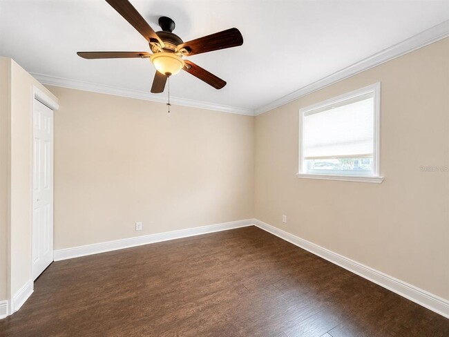 Building Photo - 3415 Grv St Cir