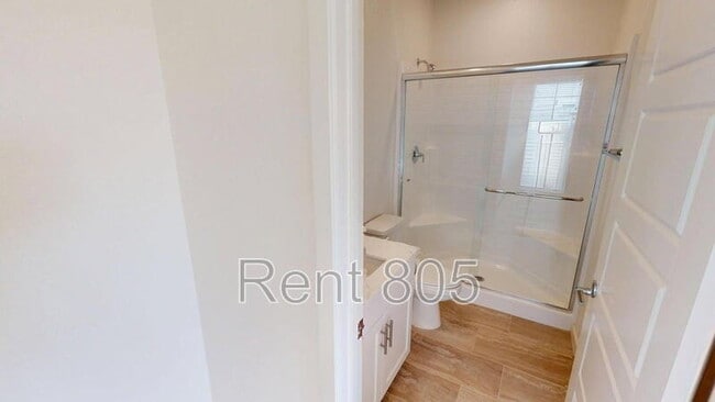 Building Photo - 561 Winchester Dr