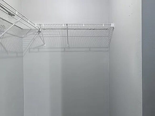 Building Photo - 3 Bed 2 Bath 2 Car Garage 1/2 off 1st Months Rent