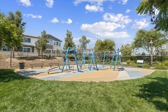 Building Photo - 3530 E Delight Paseo