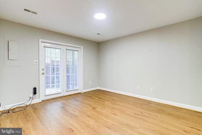 Building Photo - 1706 S Edgewood St