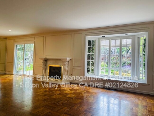 Building Photo - 1048 Savannah Drive