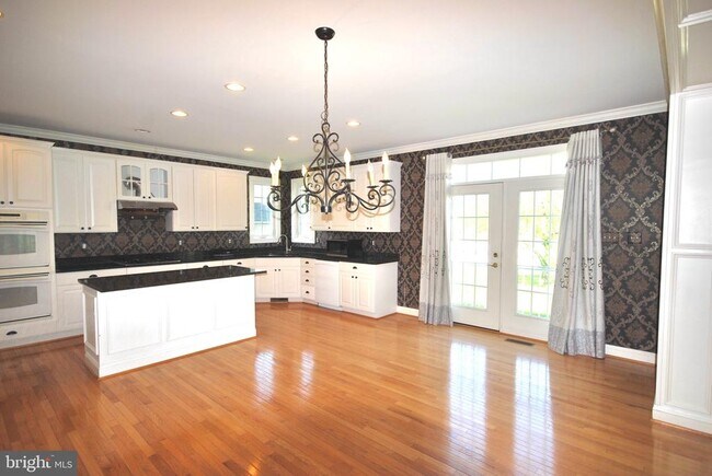 Building Photo - 5319 Kenzie Audrey Ct