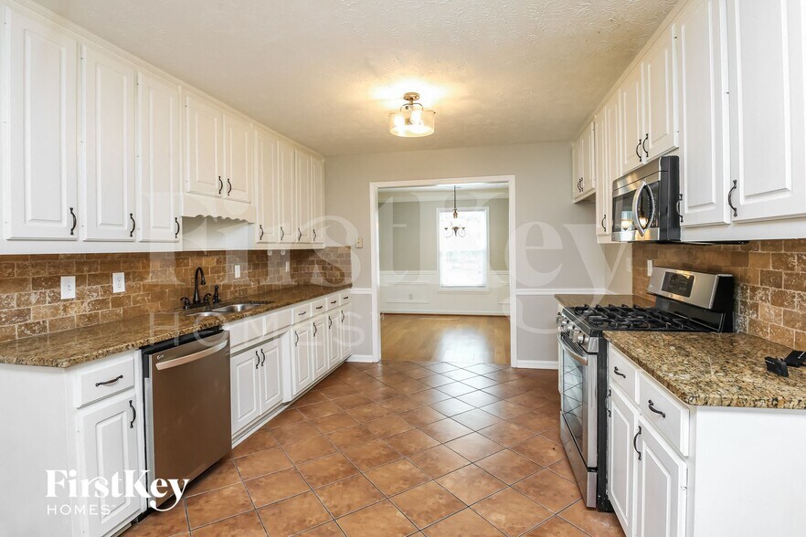 Building Photo - 2975 Emerald Springs Dr