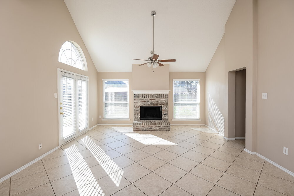 Building Photo - 224 Glen Meadow Dr