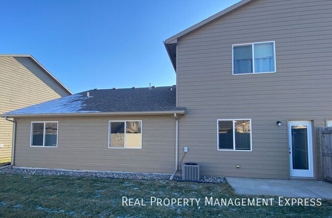 Building Photo - 3604 W 93rd St