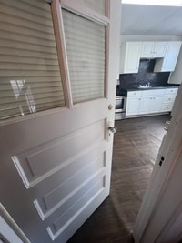 Building Photo - 736 N Pearl St