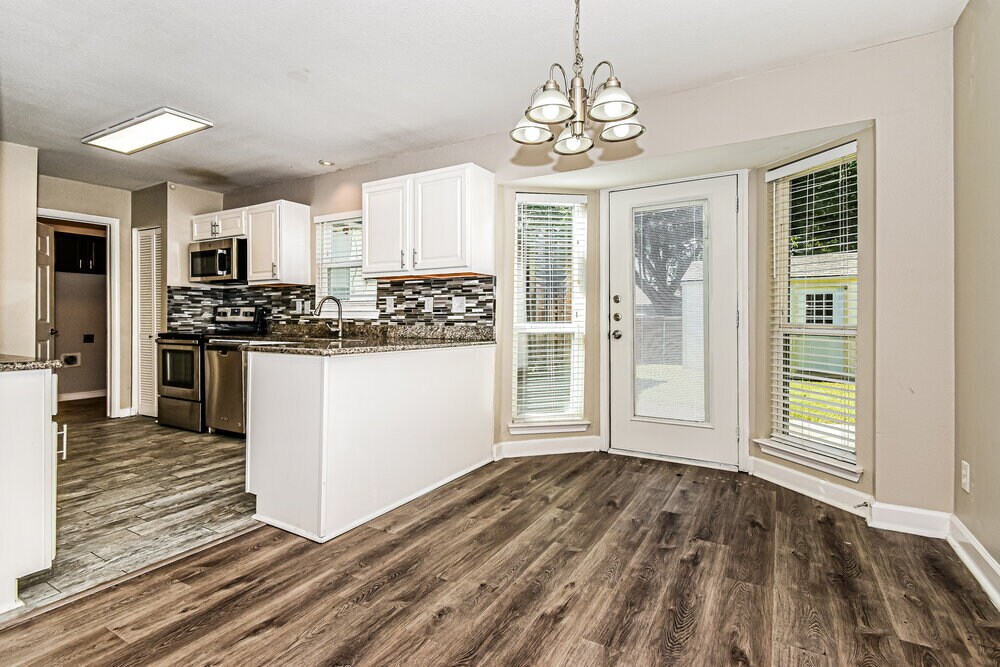 Building Photo - 4509 Horizon Dr