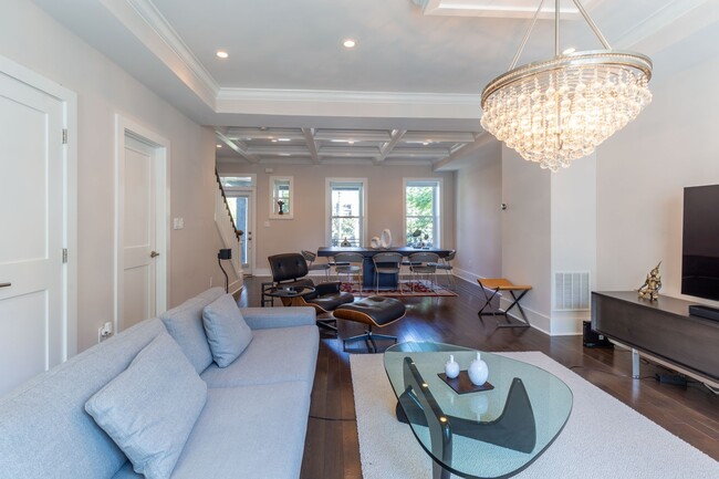 Building Photo - Rare Gem in LeDroit Park w/ Parking!
