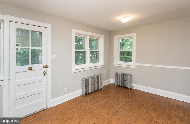 Building Photo - 337 Righters Mill Rd