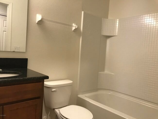Building Photo - 4007 Meander Pl