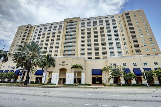 Building Photo - 117 NW 42nd Ave