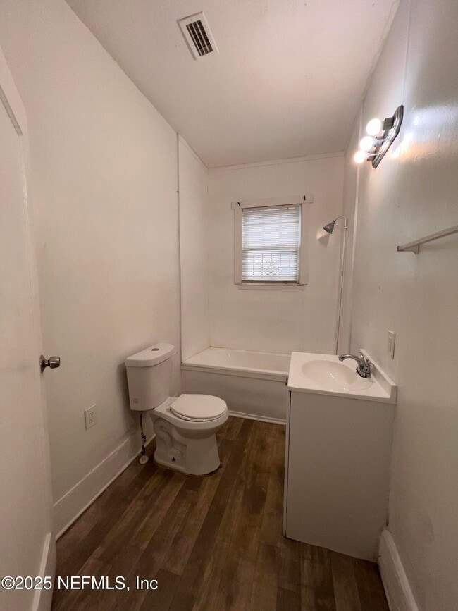 Building Photo - 134 W 23rd St