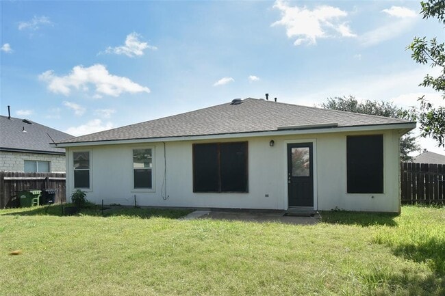 Building Photo - 807 Estancia Way