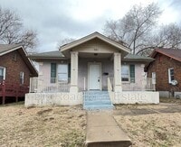 Building Photo - 821 Sixteenth Avenue