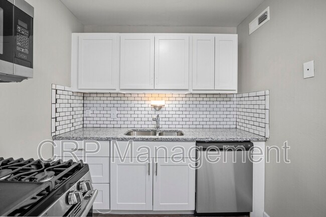 Building Photo - 4263 Virginia Ave