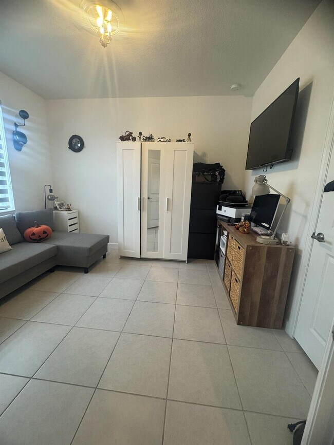 Building Photo - 23513 SW 127th Pl