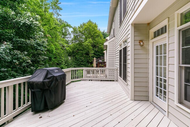 Building Photo - 11426 Summer House Ct