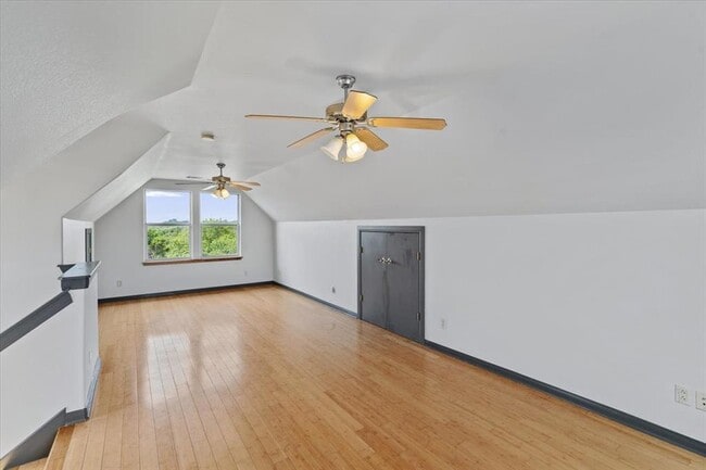 Building Photo - 15306 Oklahoma St