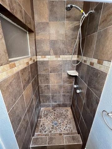 Building Photo - 10263 Casa View Dr