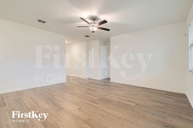 Building Photo - 2324 O Keefe Dr