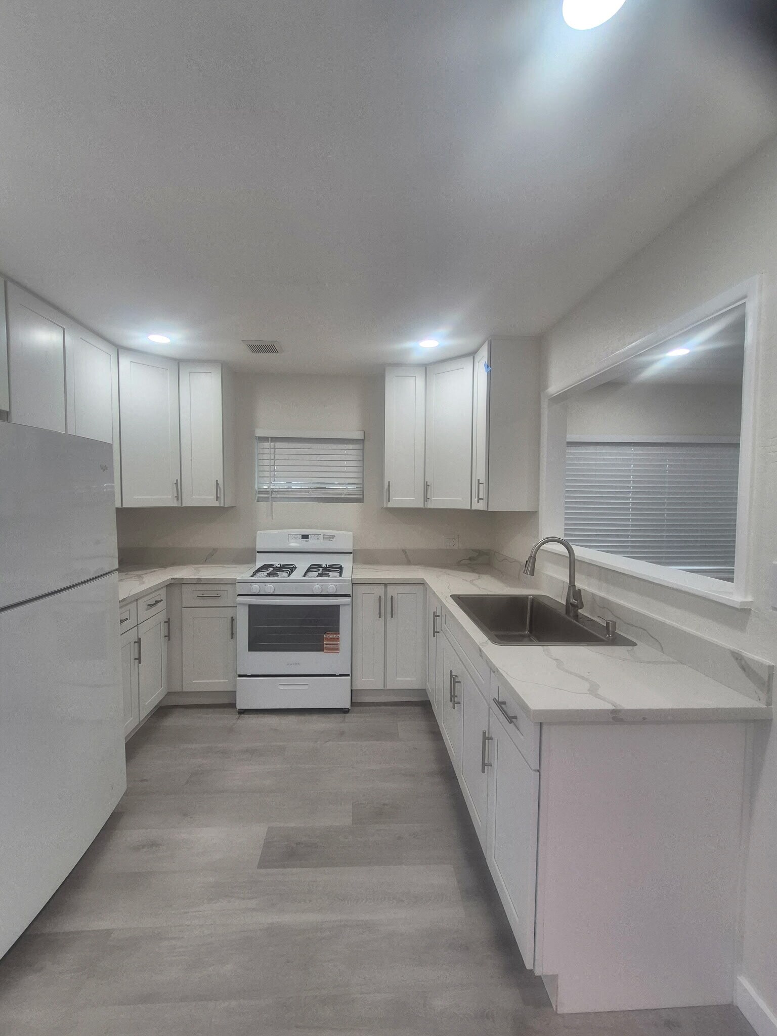 Building Photo - 2902 N 1st St